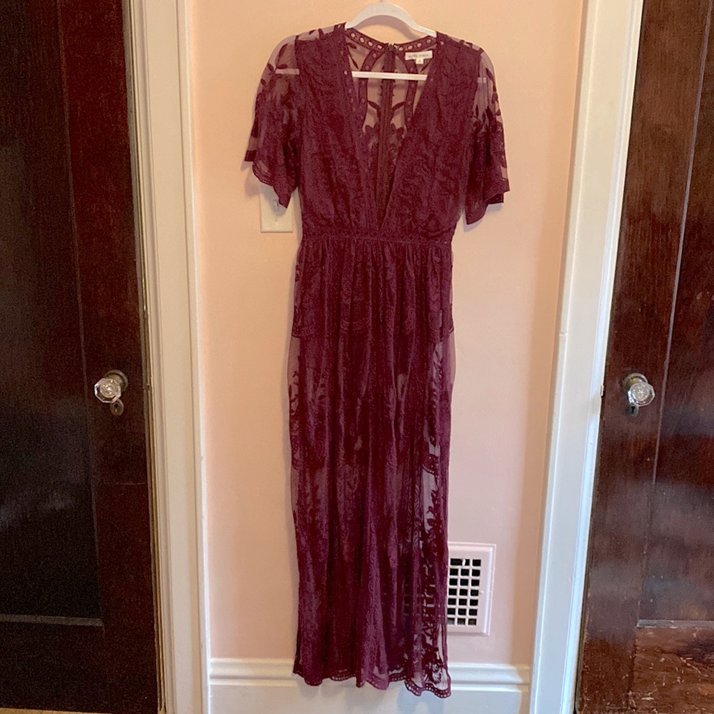Honey Punch maroon lace romper, size small